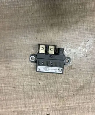 Mercedes-Benz C W204 Battery box tray A0009822023 1110029
