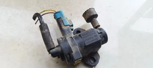 Peugeot 607 Turbo solenoid valve 9628971180 0928400309