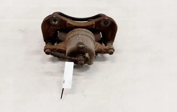 Hyundai i40 Front brake caliper