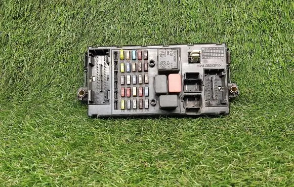 Iveco Daily 35 - 40.10 Comfort/convenience module 69500009 009250706