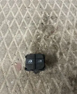 Seat Alhambra (Mk1) Electric window control switch 7M0959855D 95VW14529