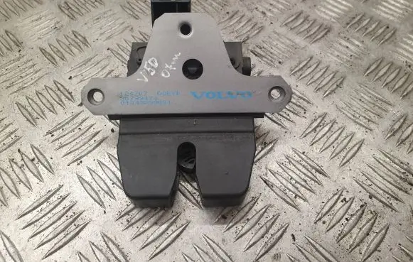 Volvo V50 Tailgate/trunk/boot lock/catch/latch 30799474