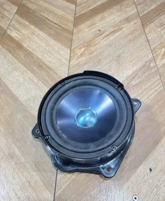 Mercedes-Benz S W221 Rear door speaker A2218203702