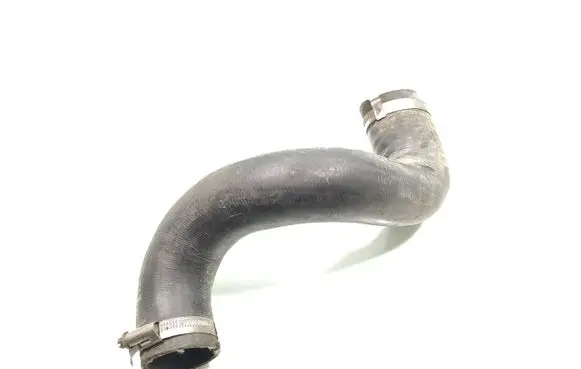 Land Rover Discovery 3 - LR3 Intercooler hose/pipe PNH500222
