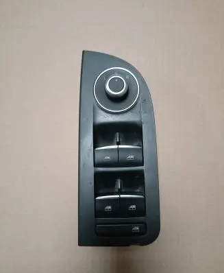 Alfa Romeo Giulia Quarter vent window switch 