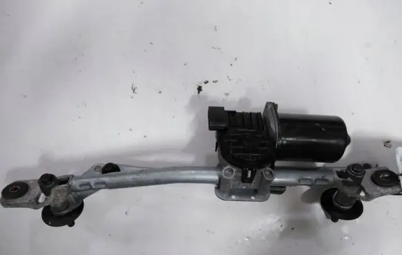 KIA Picanto Front wiper linkage and motor