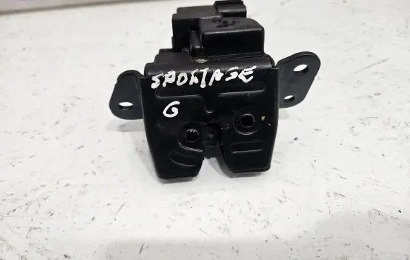 Loading door lock