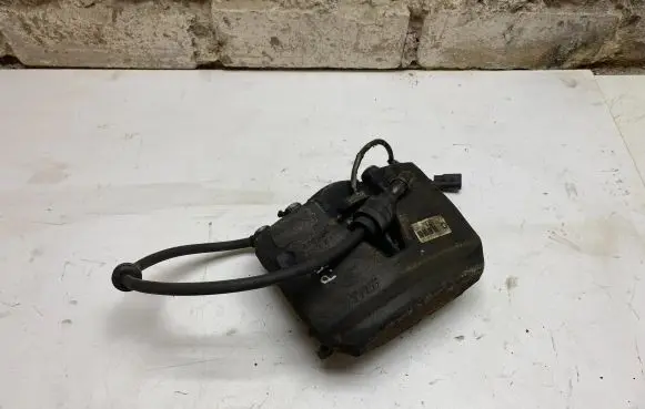 Audi Q5 SQ5 Front brake caliper