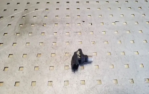 Camshaft position sensor