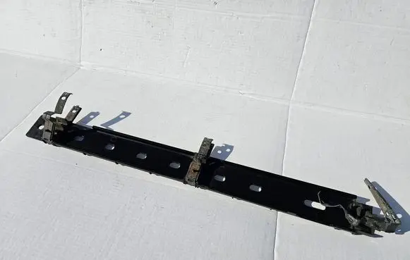 KIA Sportage Center/middle under tray cover 31315D3000