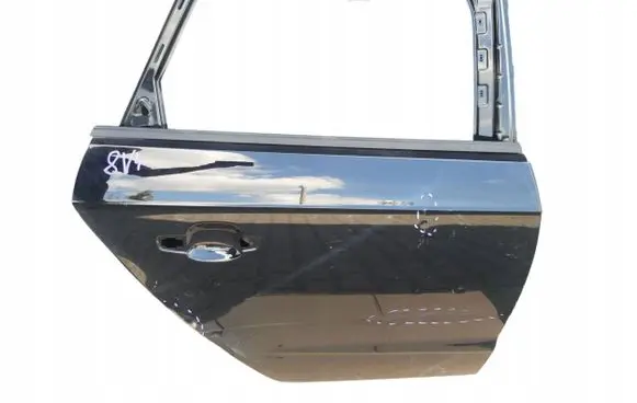 Audi A3 S3 8L Front door 8V4