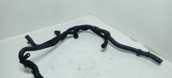 Skoda Superb B6 (3T) Engine coolant pipe/hose