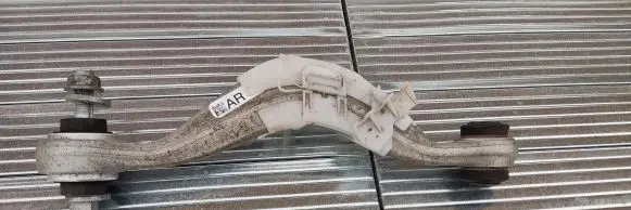 BMW 5 G30 G31 Rear control arm 6883340