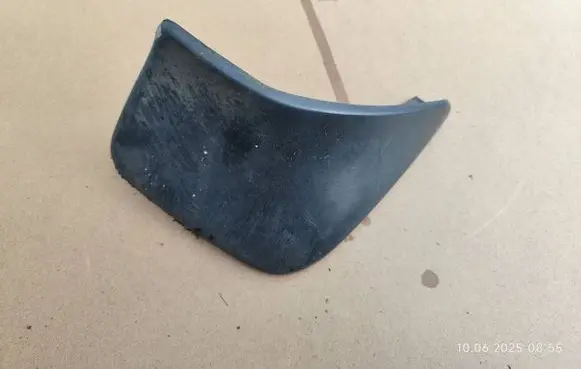 Mazda 3 II Rear mudguard B39HV3871