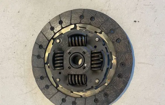 Opel Vivaro Clutch pressure plate 