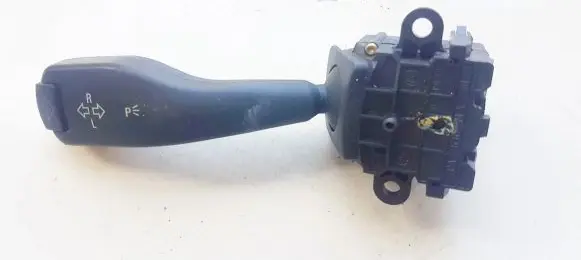 BMW X5 E53 Indicator stalk 8363668m 01104010