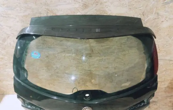 Alfa Romeo 147 Tailgate/trunk/boot lid