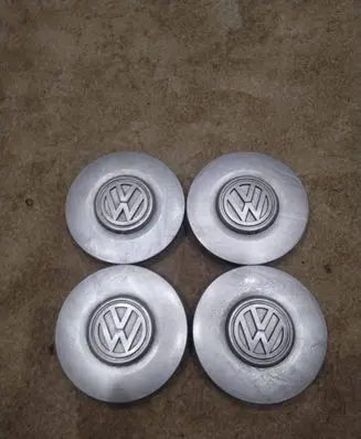 Volkswagen Golf III Original wheel cap 1H0601149B