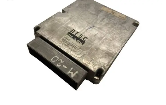 Mazda 6 Engine control unit/module RF5C18881C