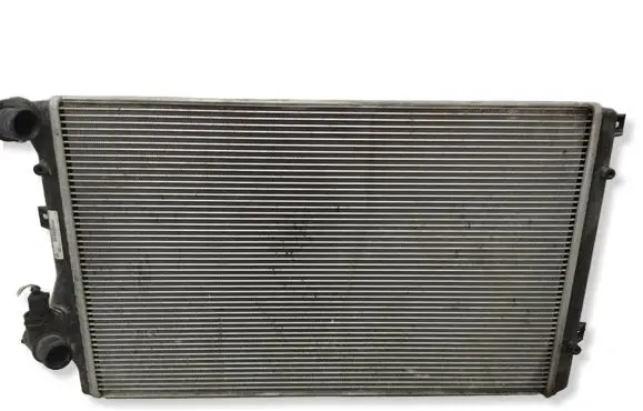 Volkswagen Golf V Coolant radiator 1K0121253H 1K0121253A
