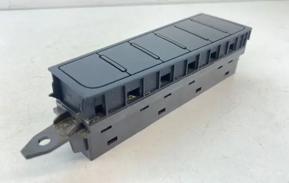Volkswagen PASSAT CC Other switches/knobs/shifts 3AB927238 04051107S