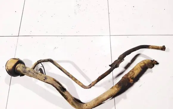 Nissan Primera Fuel tank filler neck pipe 
