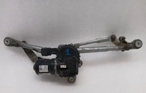 Ferrari Purosangue Front wiper linkage and motor