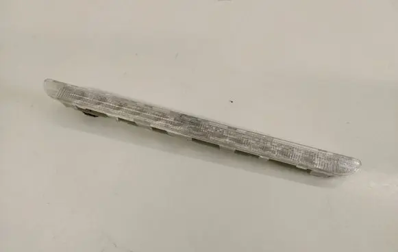 Volvo S60 Third/center stoplight