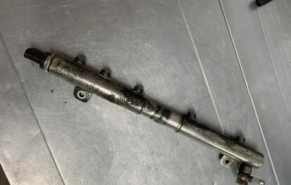 Mercedes-Benz Sprinter W906 Fuel main line pipe