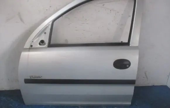 Opel Combo C Front door