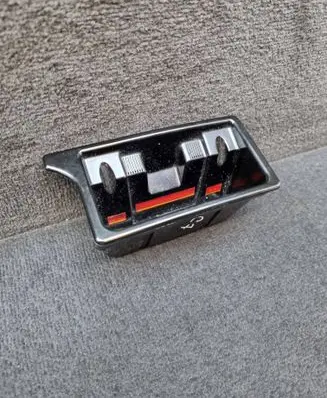 Audi A6 S6 C7 4G Car ashtray 0425220