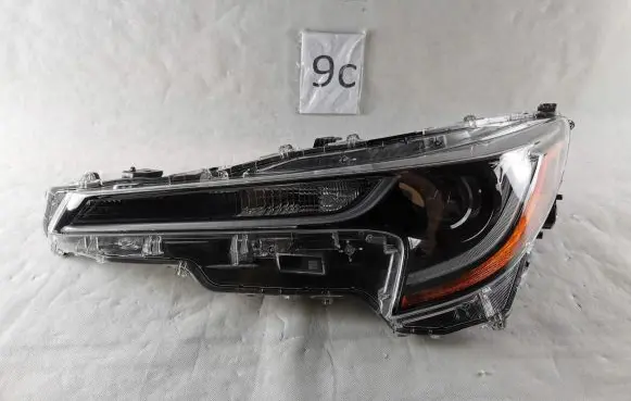 Toyota Corolla E210 E21 Headlight/headlamp 12-619