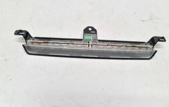 Volvo V70 Third/center stoplight 8658948