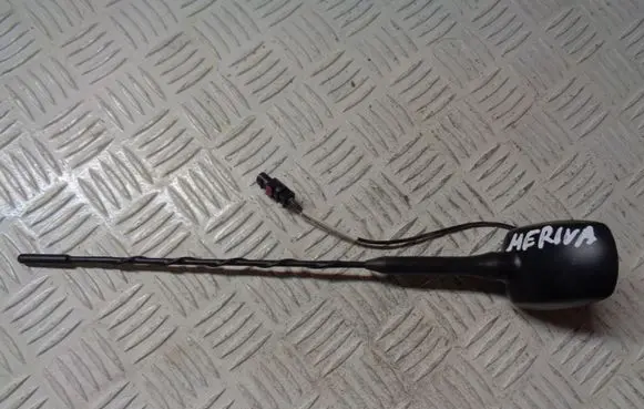 Opel Meriva B Aerial GPS antenna 13322155