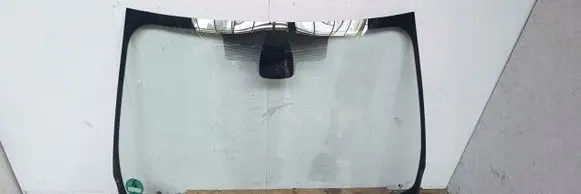 Renault Megane III Front windscreen/windshield window 2000010141869