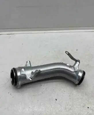 Intercooler hose/pipe