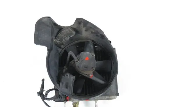 Mercedes-Benz S W220 Coolant radiator A2205001203