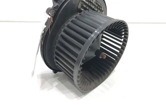 BMW 4 F32 F33 Heater fan/blower 9350395