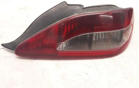 Peugeot 406 Rear/tail lights 2289D