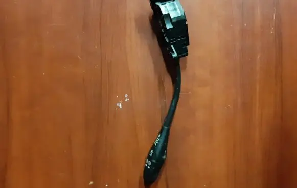 Mercedes-Benz C W203 Cruise control switch 