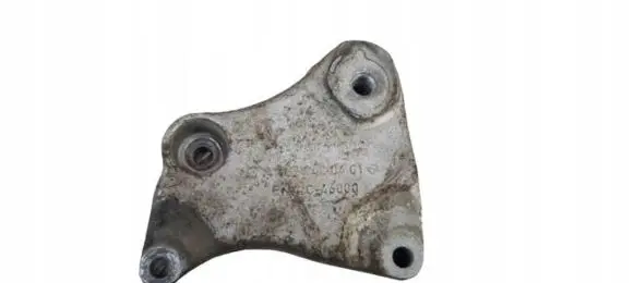 Mercedes-Benz A W169 Engine mounting bracket A1692420401