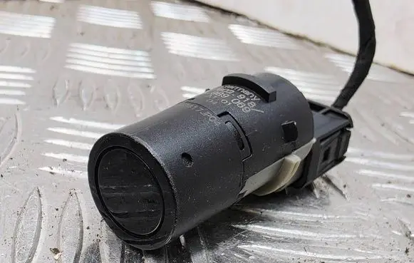 BMW X3 E83 Parking PDC sensor 6989069