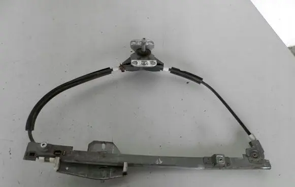 Volkswagen PASSAT B3 Rear door manual window regulator 