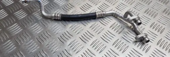 Renault Zoe Air conditioning (A/C) pipe/hose 924467761R