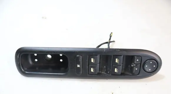 Peugeot 407 Electric window control switch