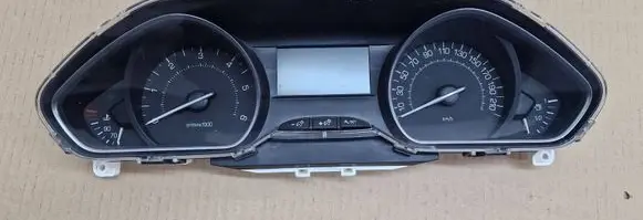 Peugeot 208 I Speedometer (instrument cluster) 9813848980