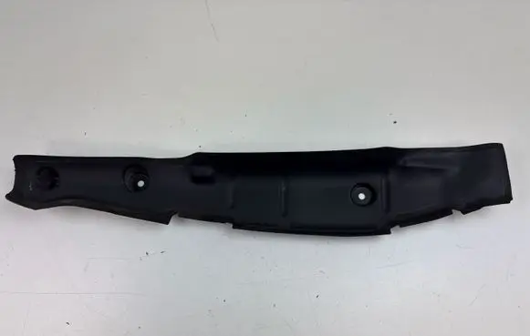 Audi A5 Fender end trim 8W6821112