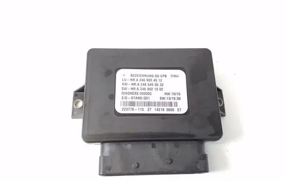 Mercedes-Benz CLA C117 X117 W117 Hand brake control module A2469004512