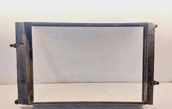 Radiator trim