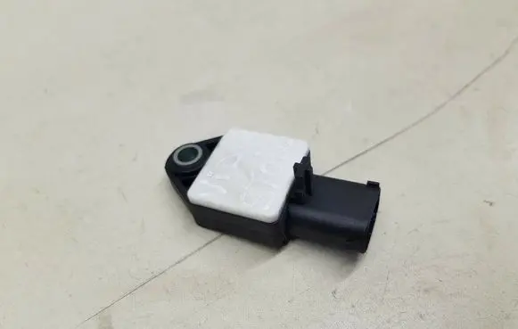 Airbag deployment crash/impact sensor